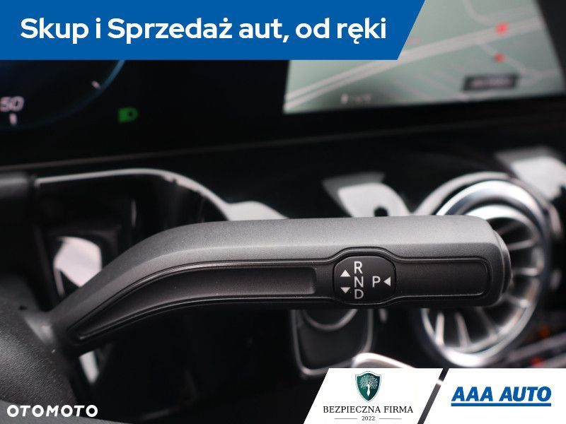 Mercedes-Benz EQA - 15