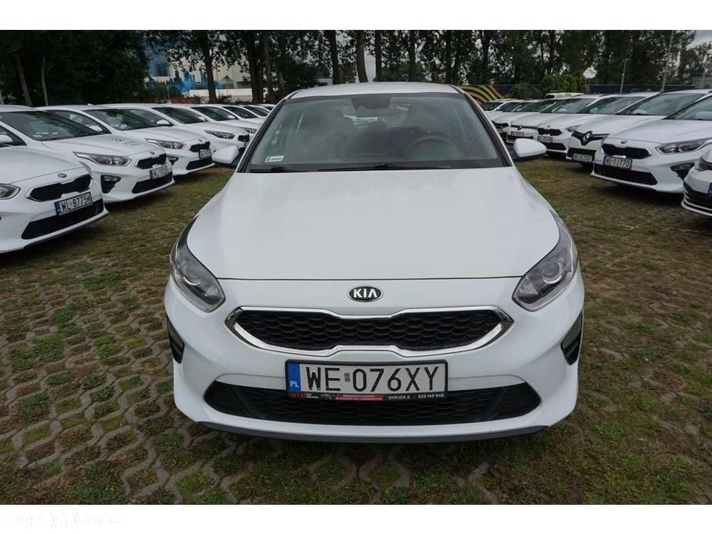 Kia Ceed - 7