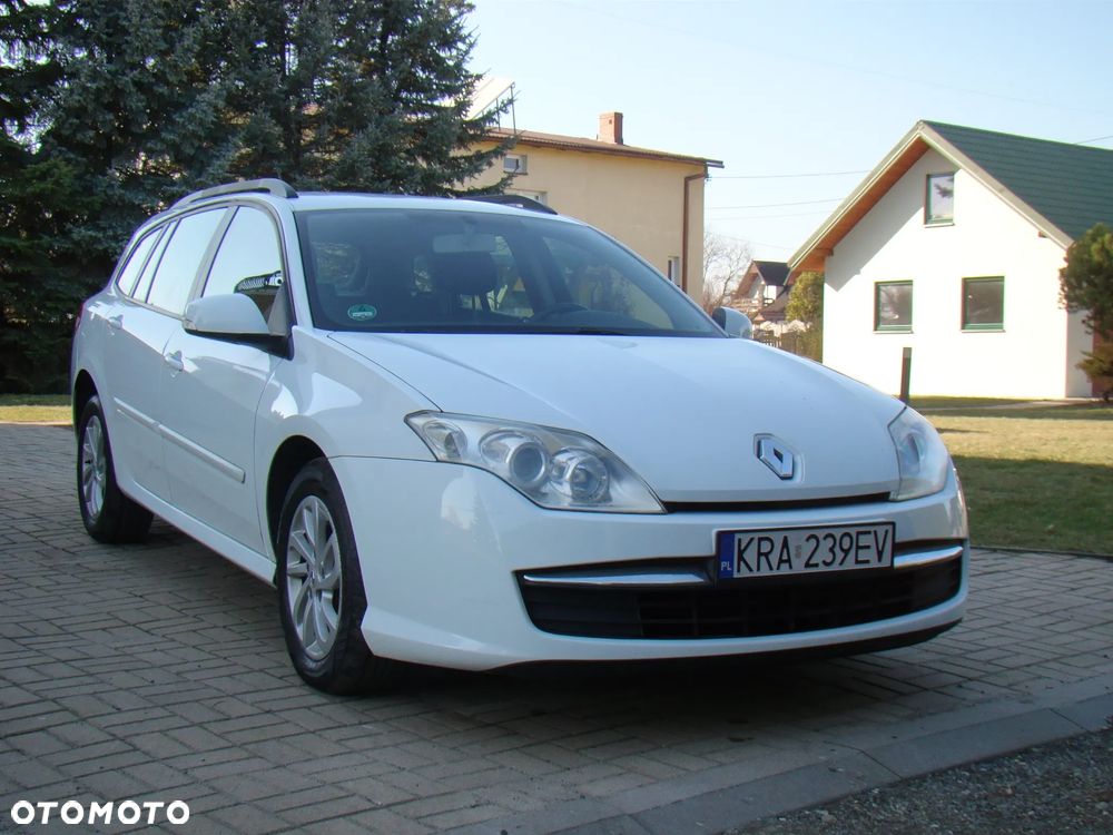 Renault Laguna - 1