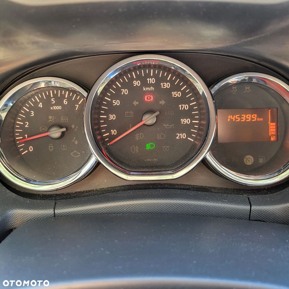 Dacia Duster 1.6 16V 105 4x2 Laureate - 10