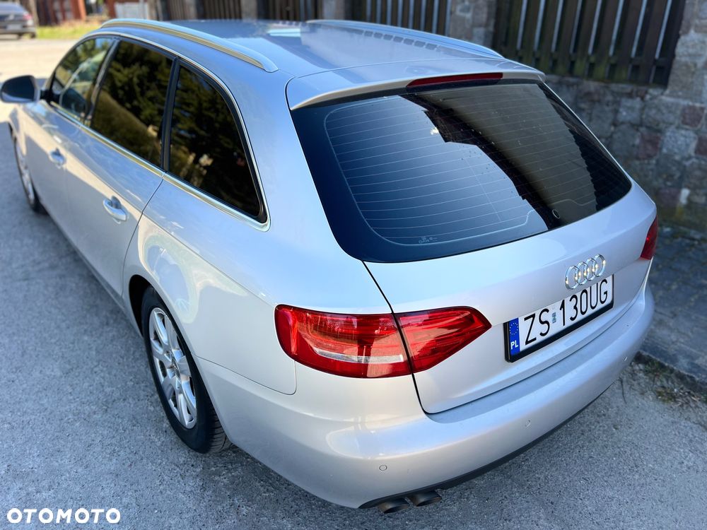 Audi A4 Avant 2.0 TDI DPF Attraction - 9