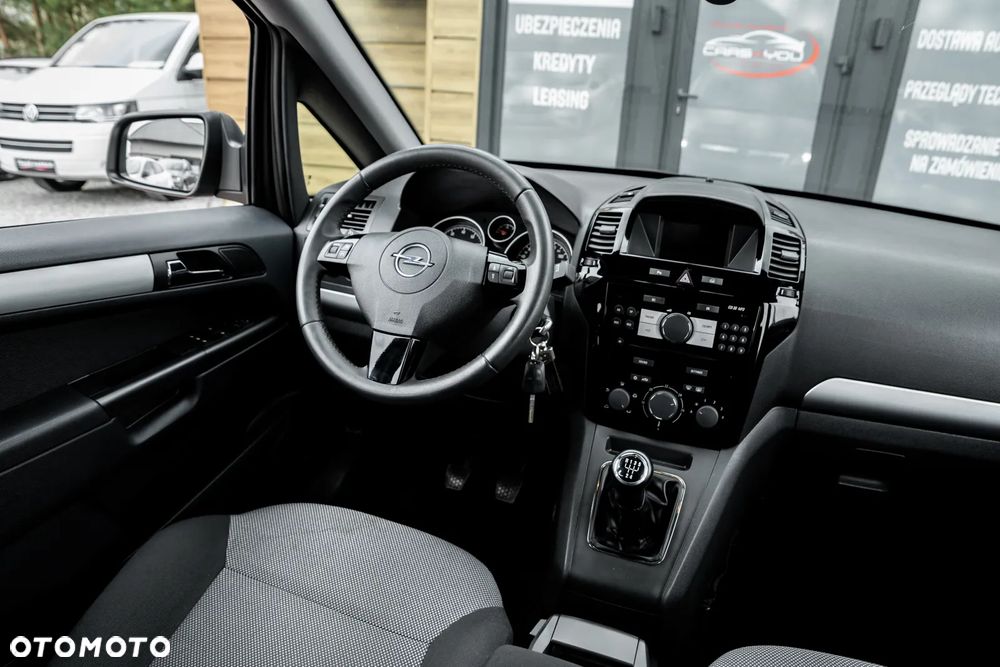 Opel Zafira 1.8 Family Plus - 22