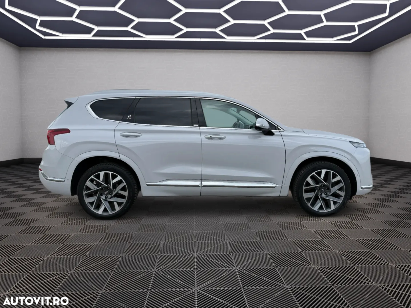 Hyundai Santa Fe 2.2 CRDi 4WD SEVEN Signature - 14