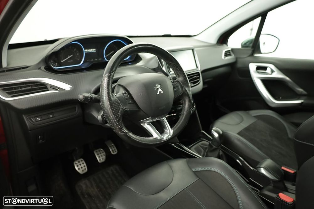 Peugeot 2008 1.2 PureTech Allure - 7