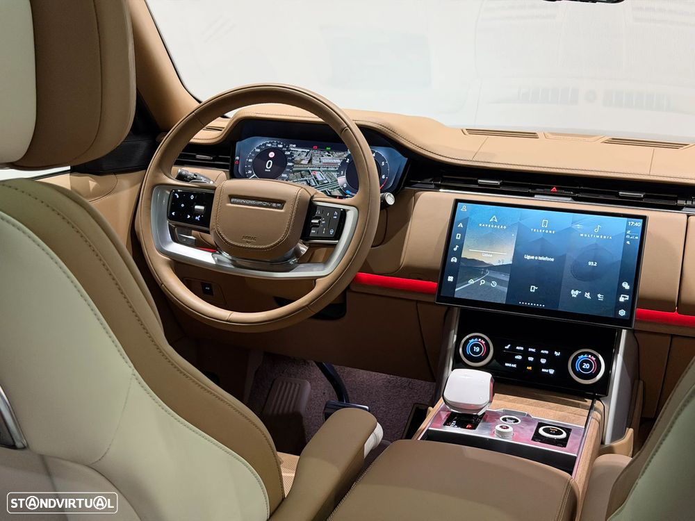 Land Rover Range Rover 4.4 P530 LWB SV - 13