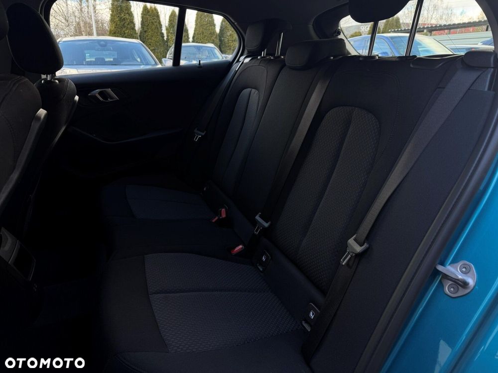 BMW Seria 1 118i - 20
