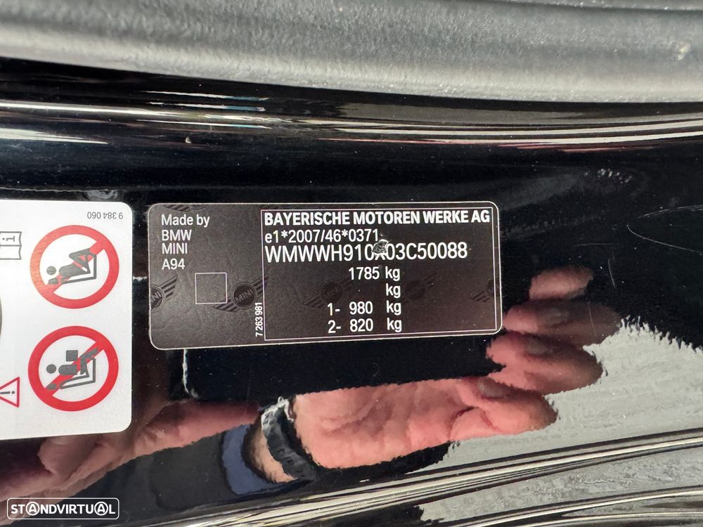 MINI Cabrio John Cooper Works Auto Desportiva - 39