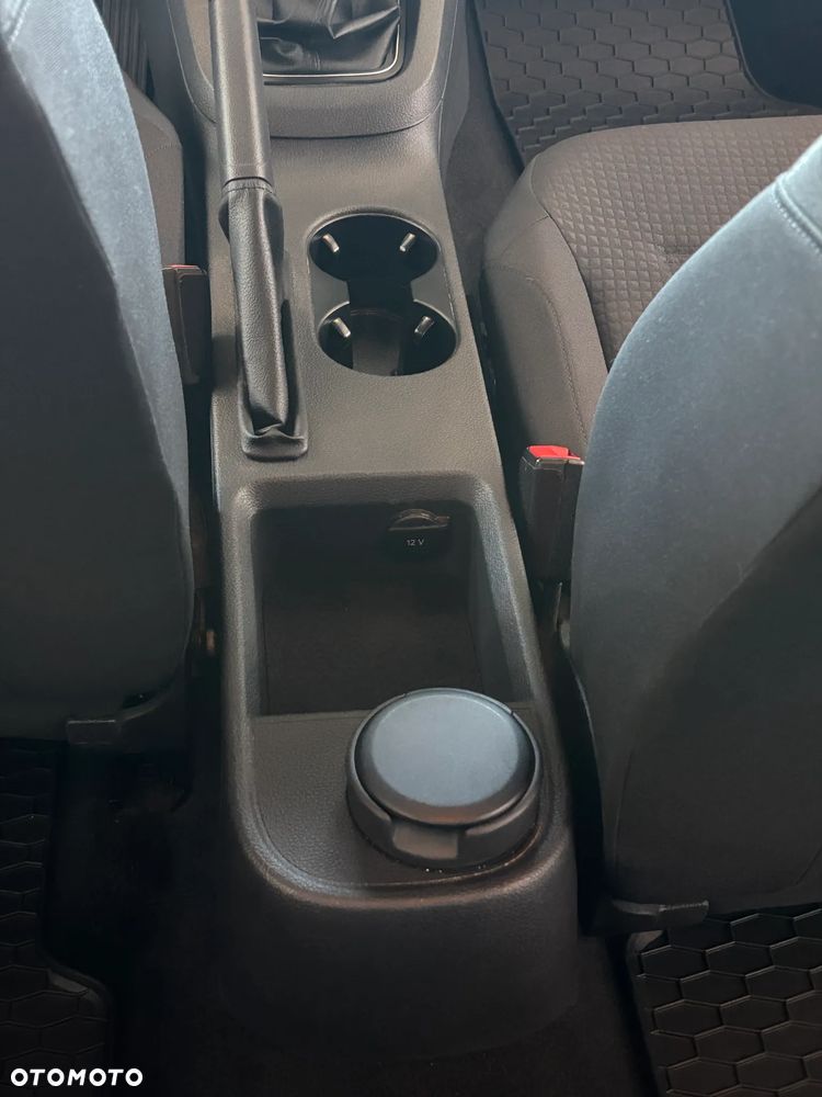 Volkswagen Jetta 2.0 TDI DPF BMT Trendline - 27