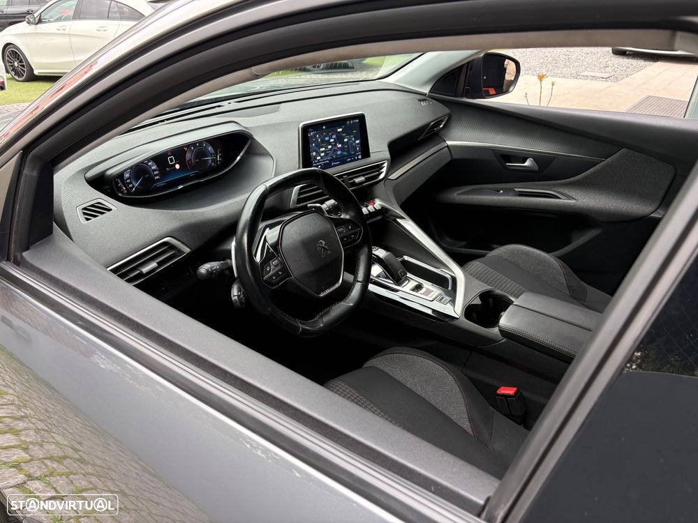 Peugeot 3008 PureTech 130 Stop & Start EAT6 Active - 52