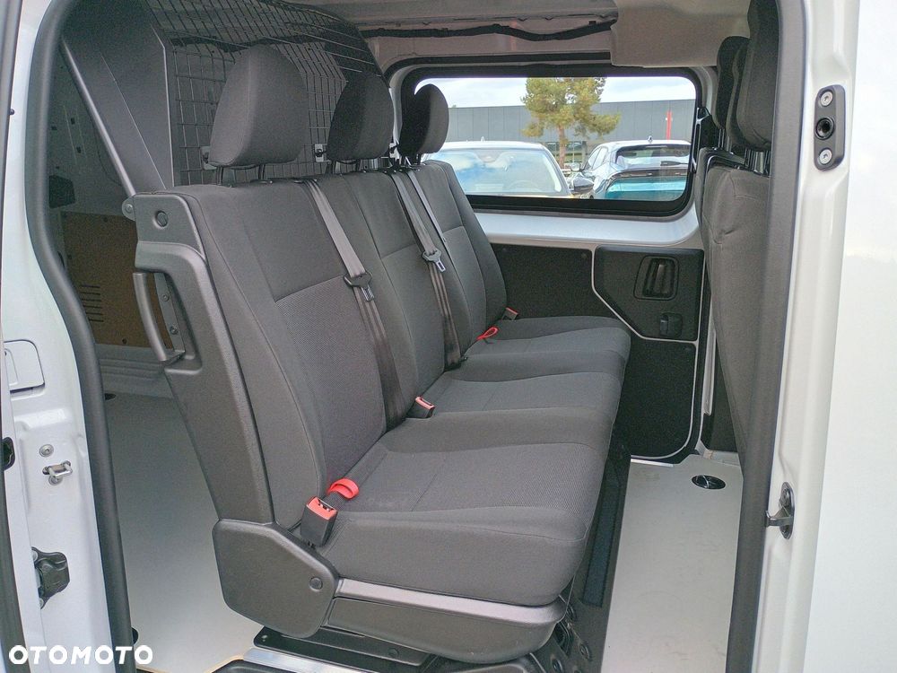 Opel Vivaro - 13