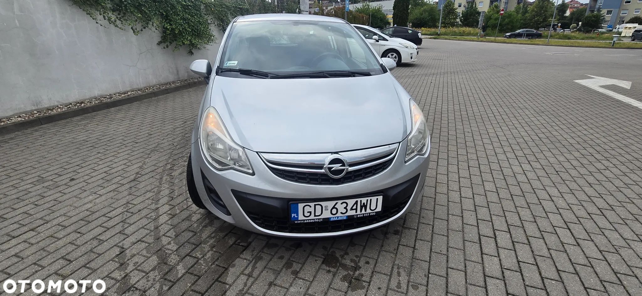 Opel Corsa 1.2 16V Essentia - 1