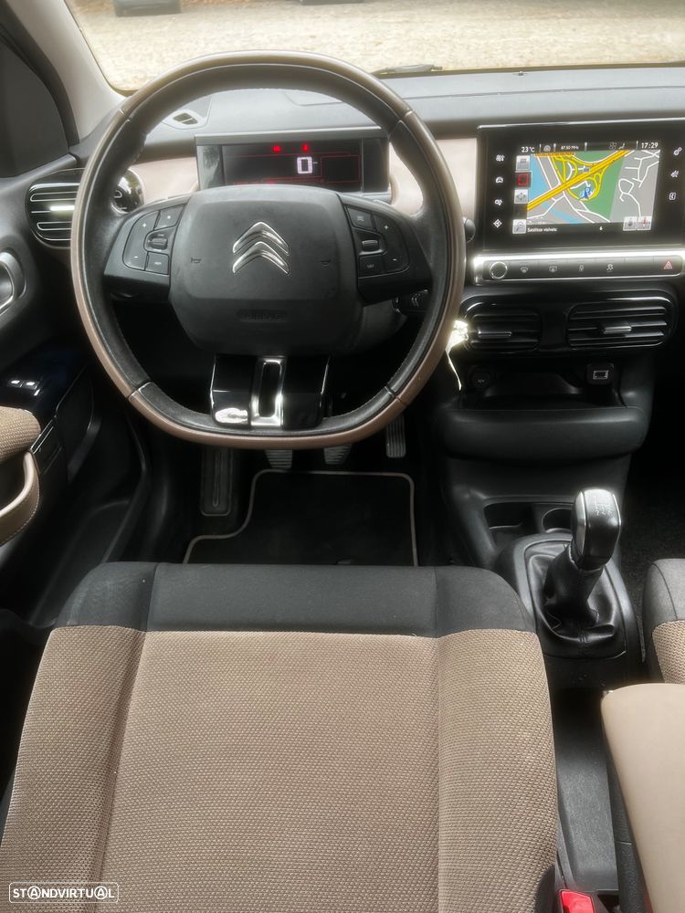 Citroën C4 Cactus 1.2 PureTech Shine - 14