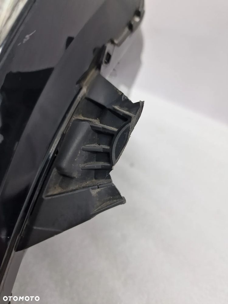 VW T6 TRANSPORTER 15- PRAWA ZWYKŁA LAMPA PRZEDNIA PRZÓD , NR 7E1941006E , NR AUKCJI LA58 - 7