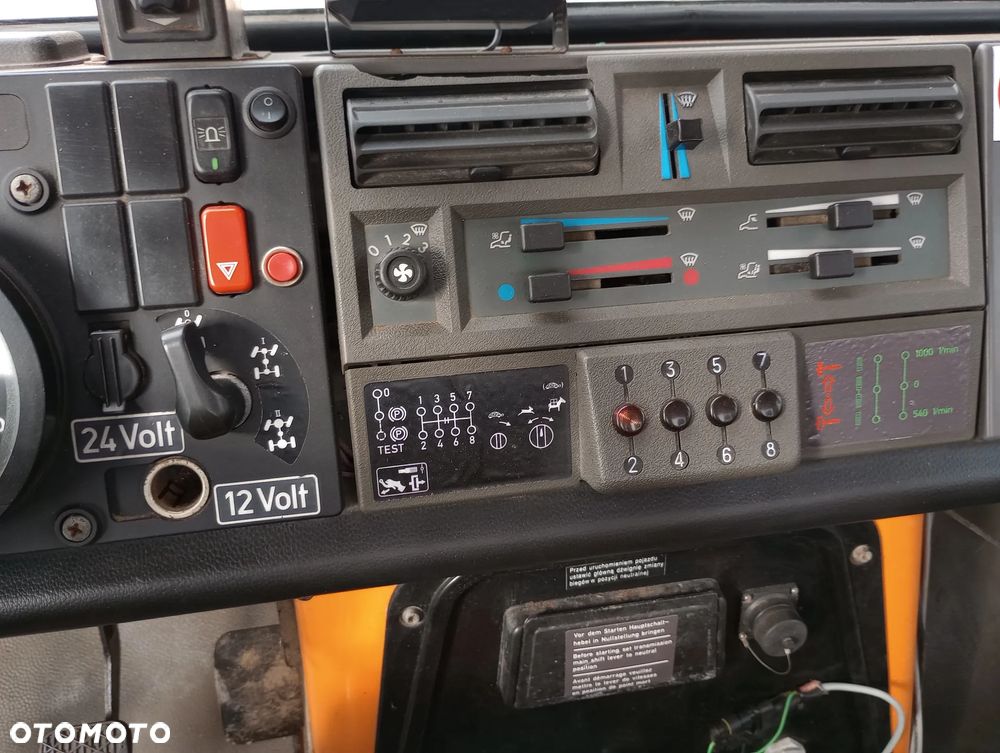 Mercedes-Benz UNIMOG U 1650 4x4 Zimowe utrzymanie , super stan - 17