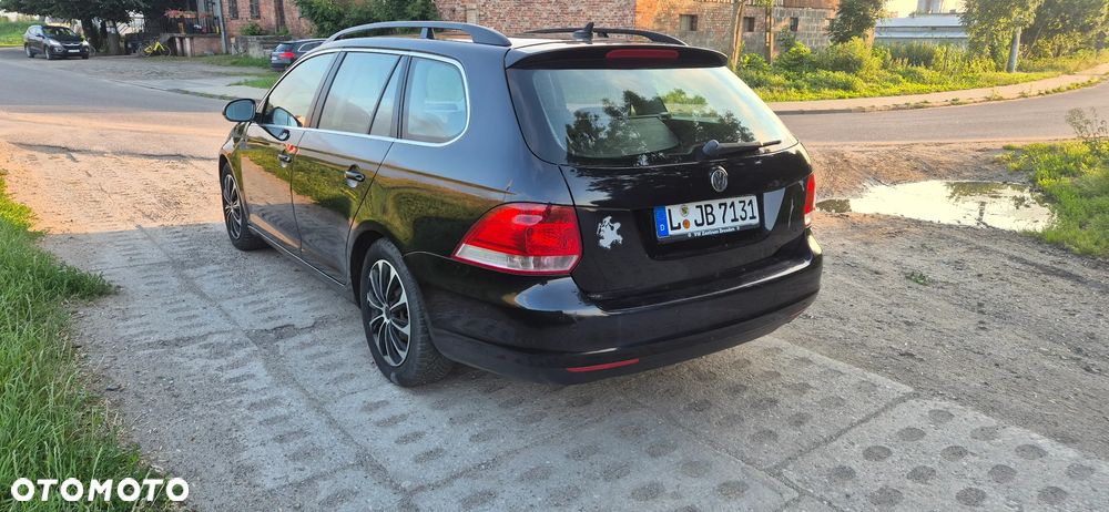 Volkswagen Golf 2.0 TDI GT Sport - 4