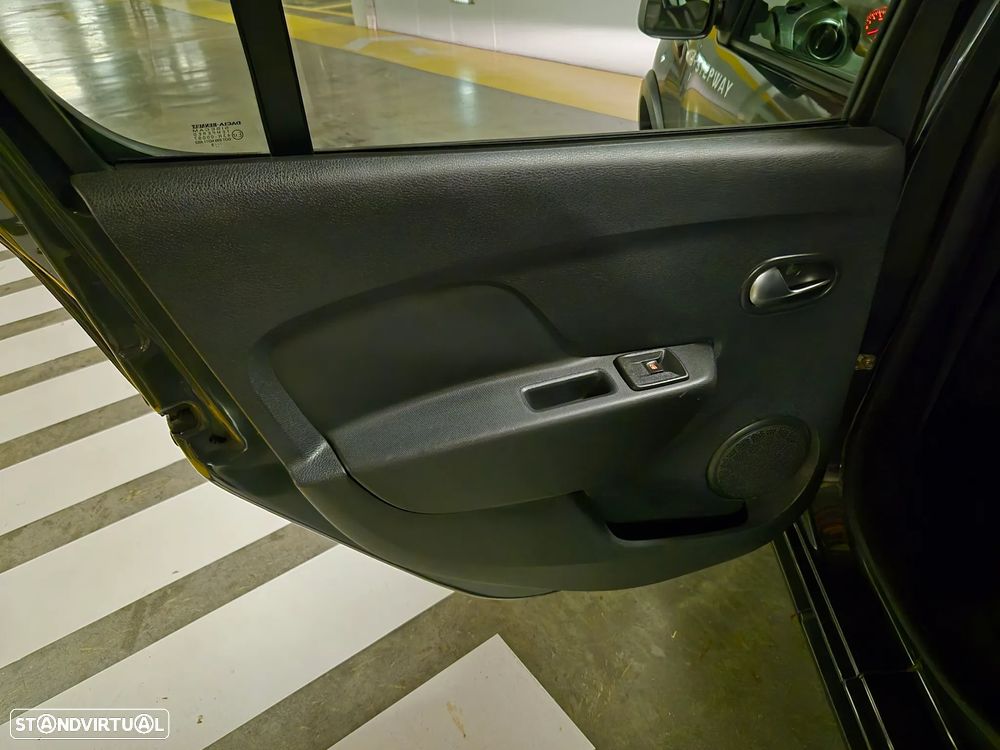 Dacia Sandero 0.9 TCe Stepway - 30