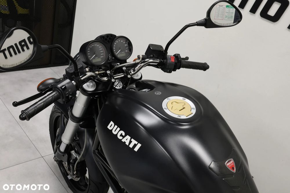 Ducati Monster - 16