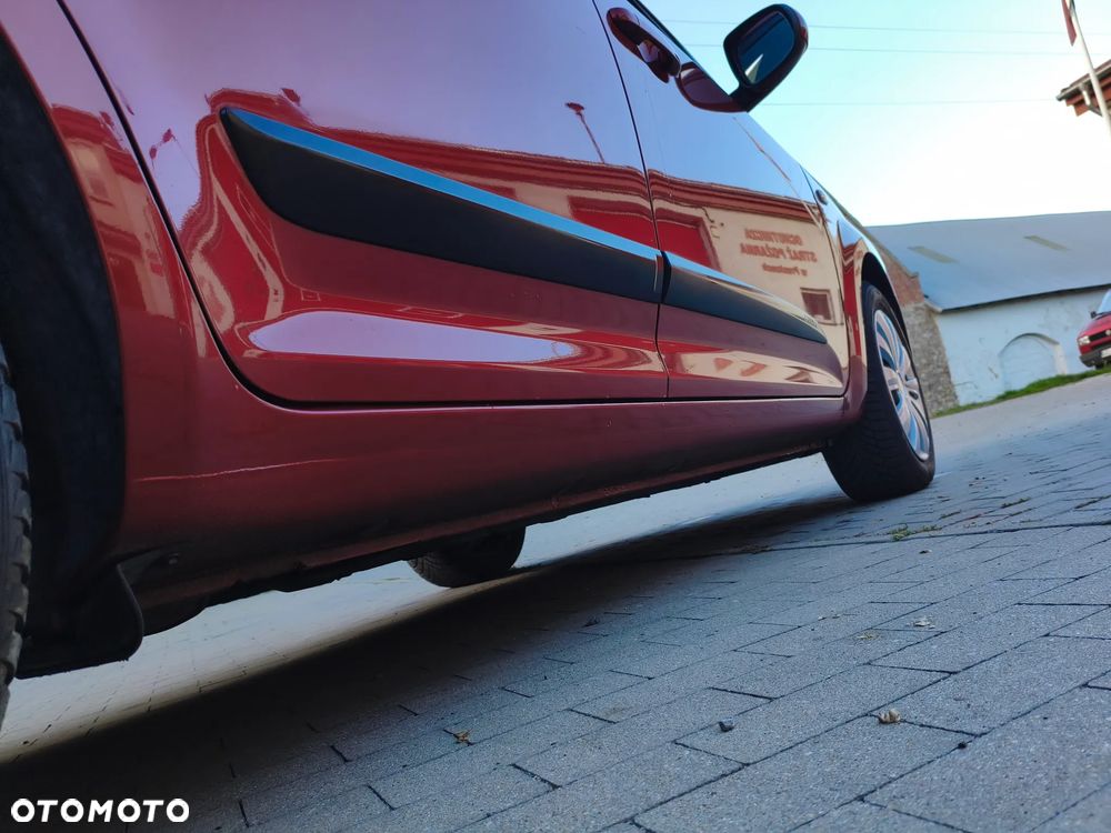 Kia Ceed 1.4 CVVT Dream-Team Edition - 22