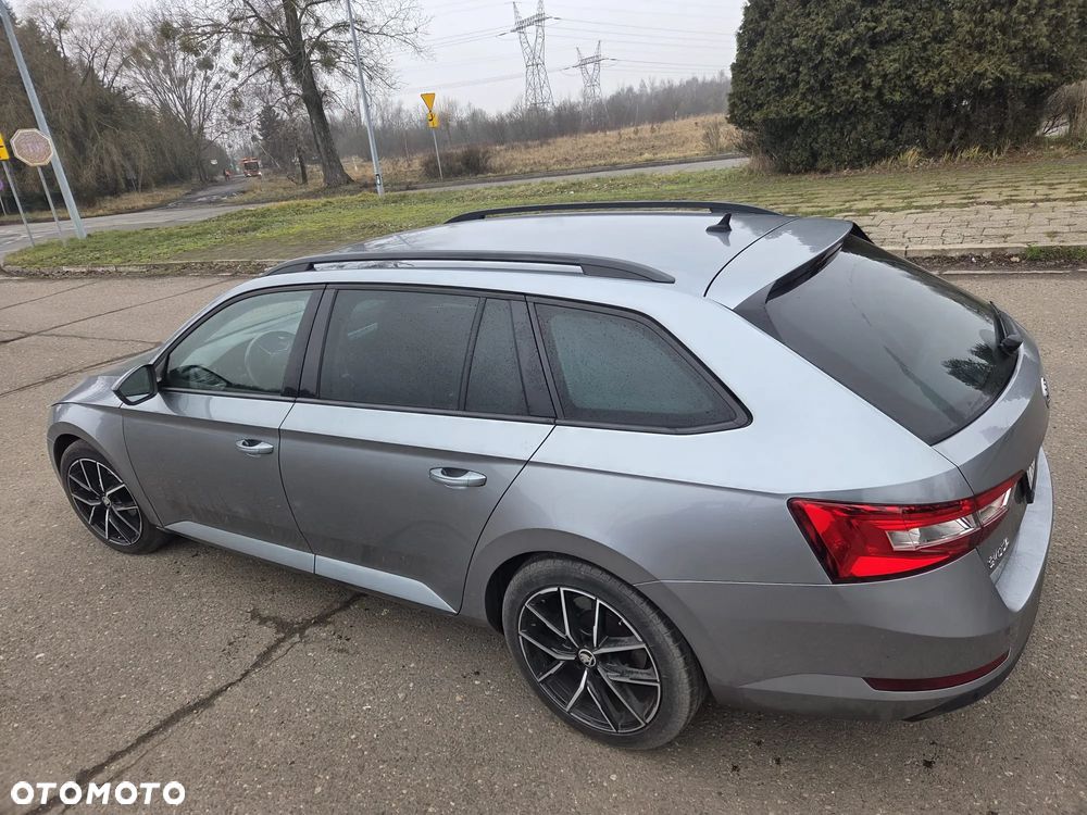 Skoda Superb 2.0 TDI Active - 26