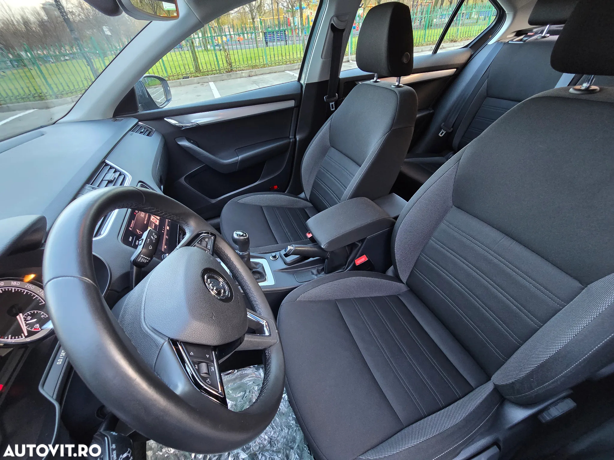 Skoda Octavia 1.6 TDI Ambition - 5