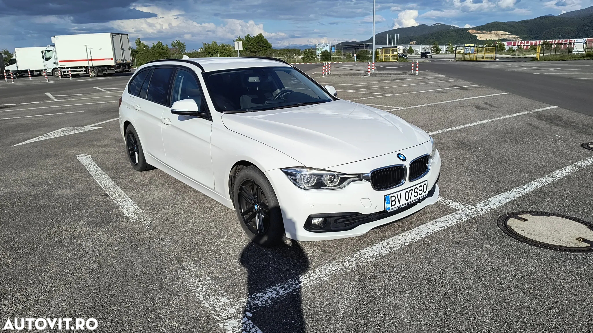 BMW Seria 3 320i Touring Aut. Advantage - 15