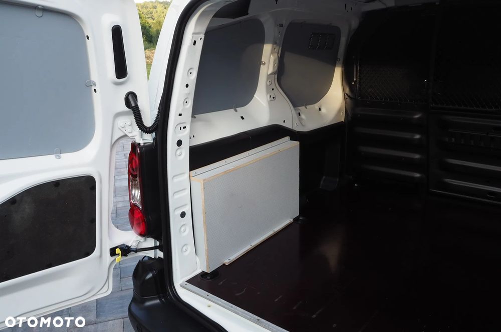 Citroën BERLINGO - 36