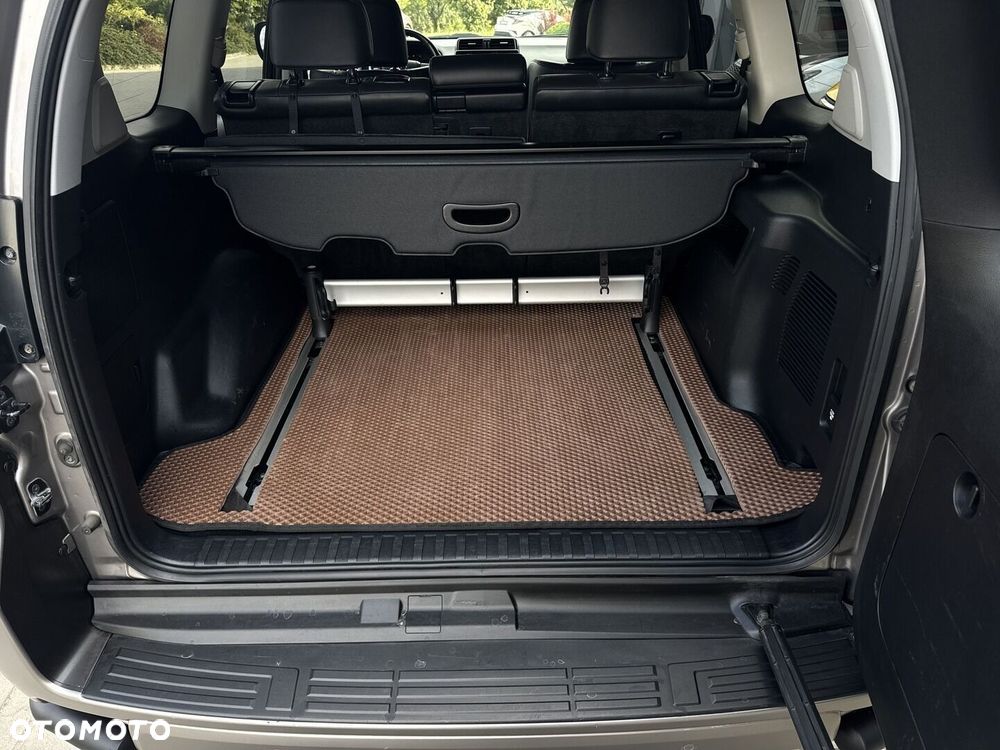 Toyota Land Cruiser LC 2.8 D-4D Invincible - 35