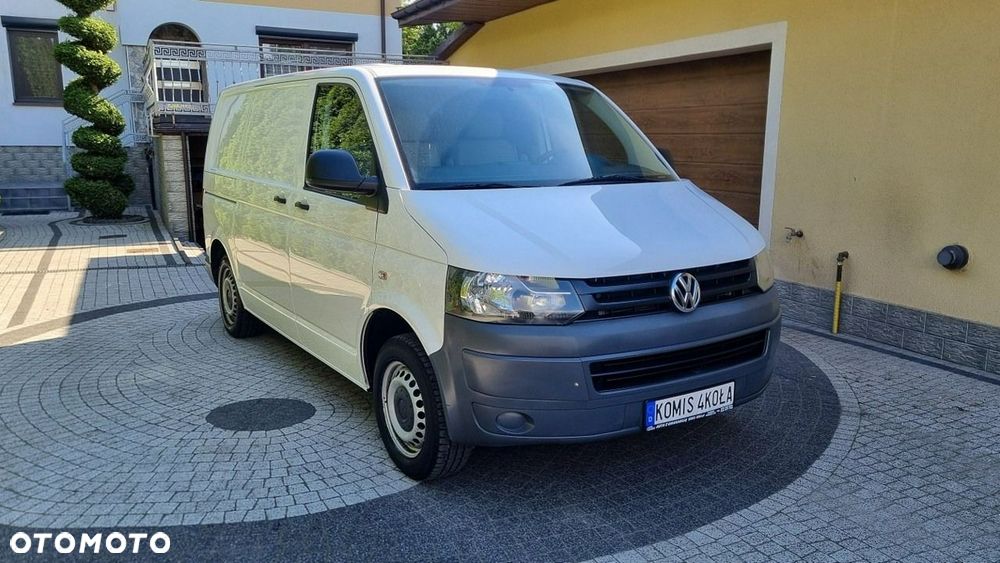 Volkswagen Transporter - 1