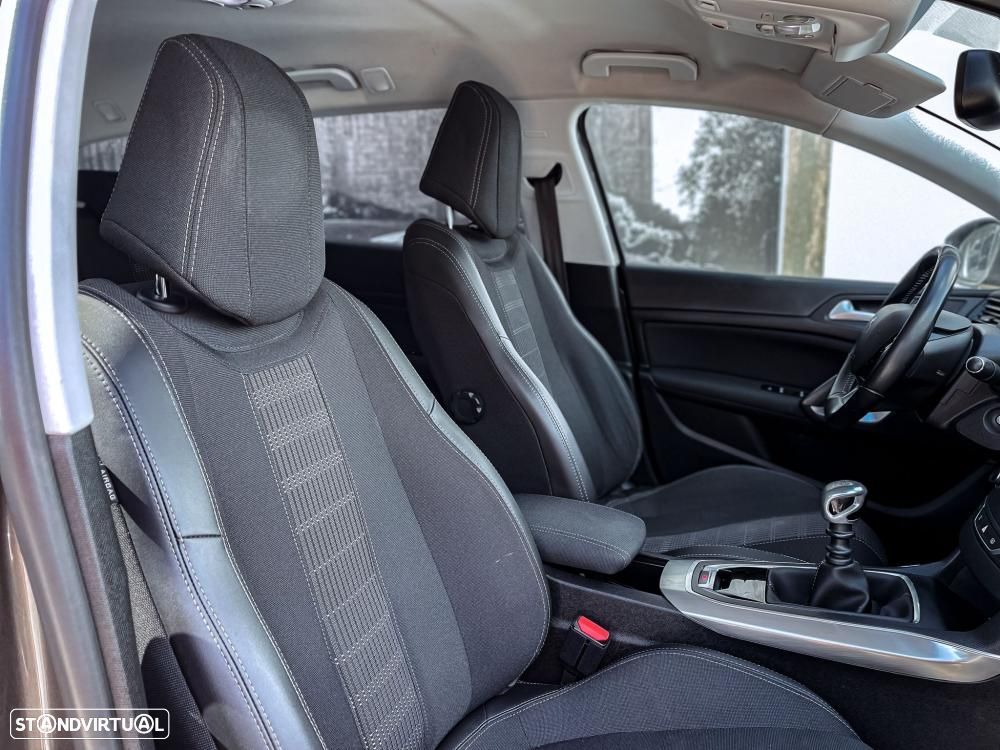 Peugeot 308 SW 1.5 BlueHDi Allure - 6