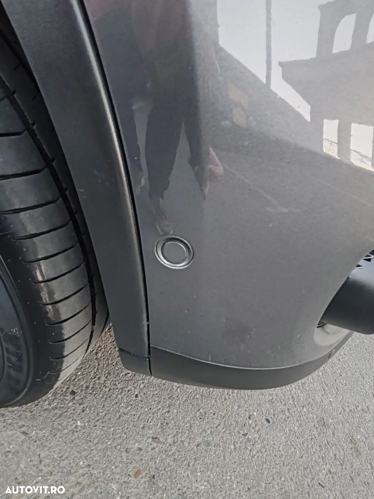 Volkswagen Tiguan 2.0 TDI DPF BlueMotion Technology Cup Sport & Style - 13