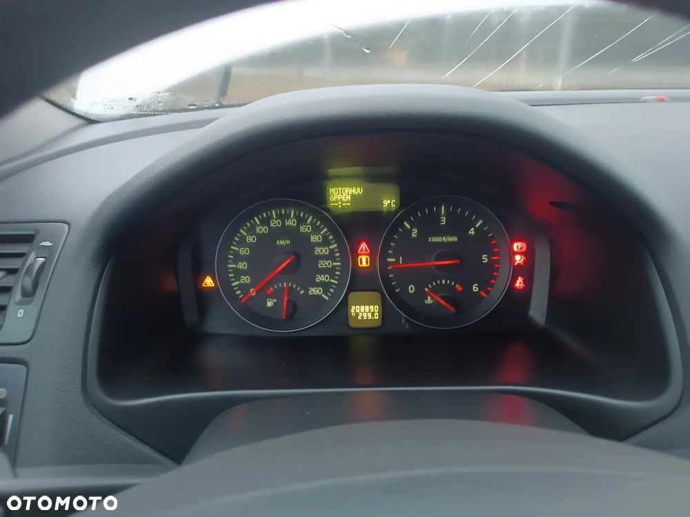 Auto na części - VOLVO S40 II 1.6 WSZYSTKIE CZĘŚCI  SILNIK SKRZYNIA Lakier 492 Silnik Skrzynia Drzwi Klapa Zderzak Lampa Lusterko Szyba Szyberdach Panorama Deska Kokpit Sterownik Moduł Czujnik Licznik Wyświetlacz Kierownica - 15