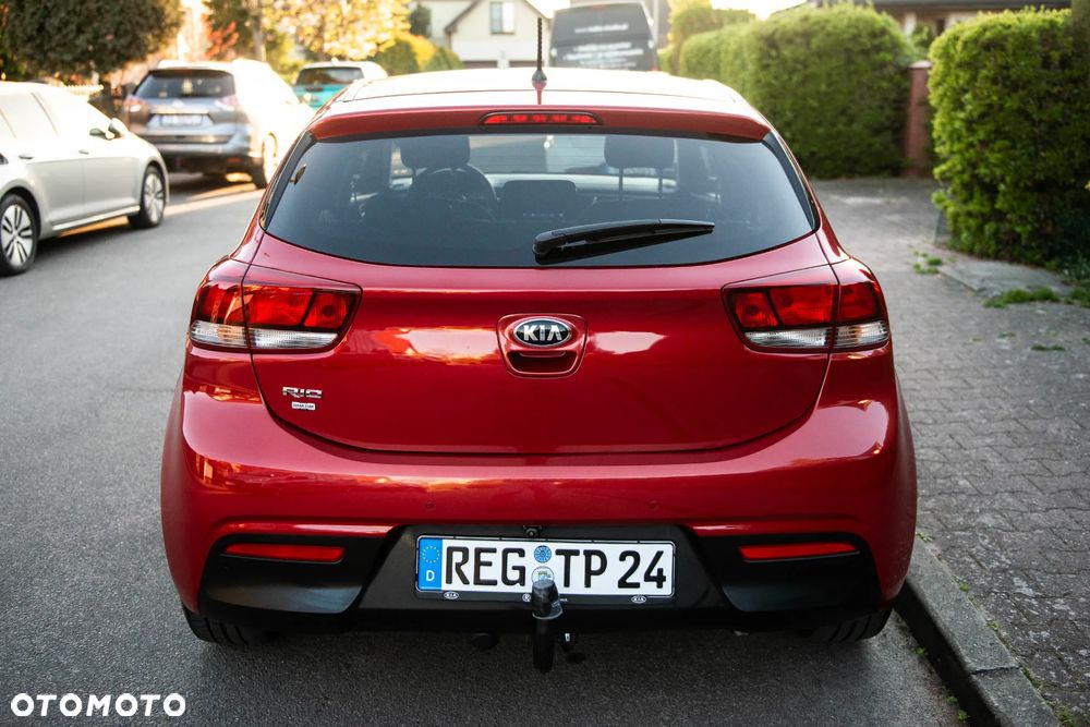 Kia Rio 1.2 Dream Team Edition - 6