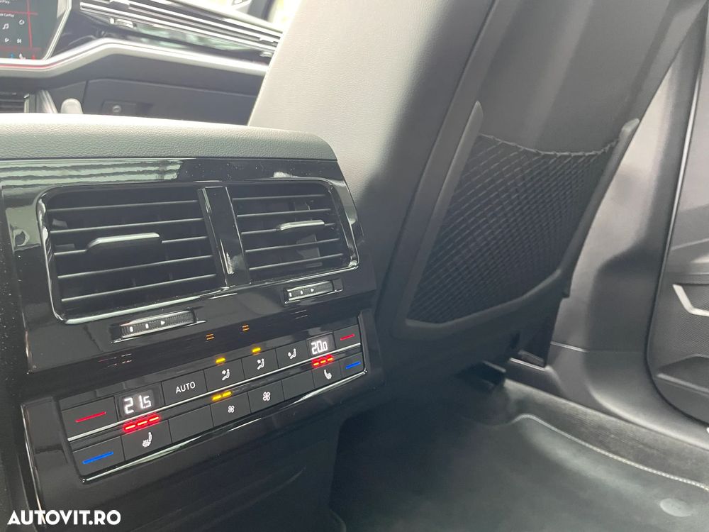 Volkswagen Touareg - 15