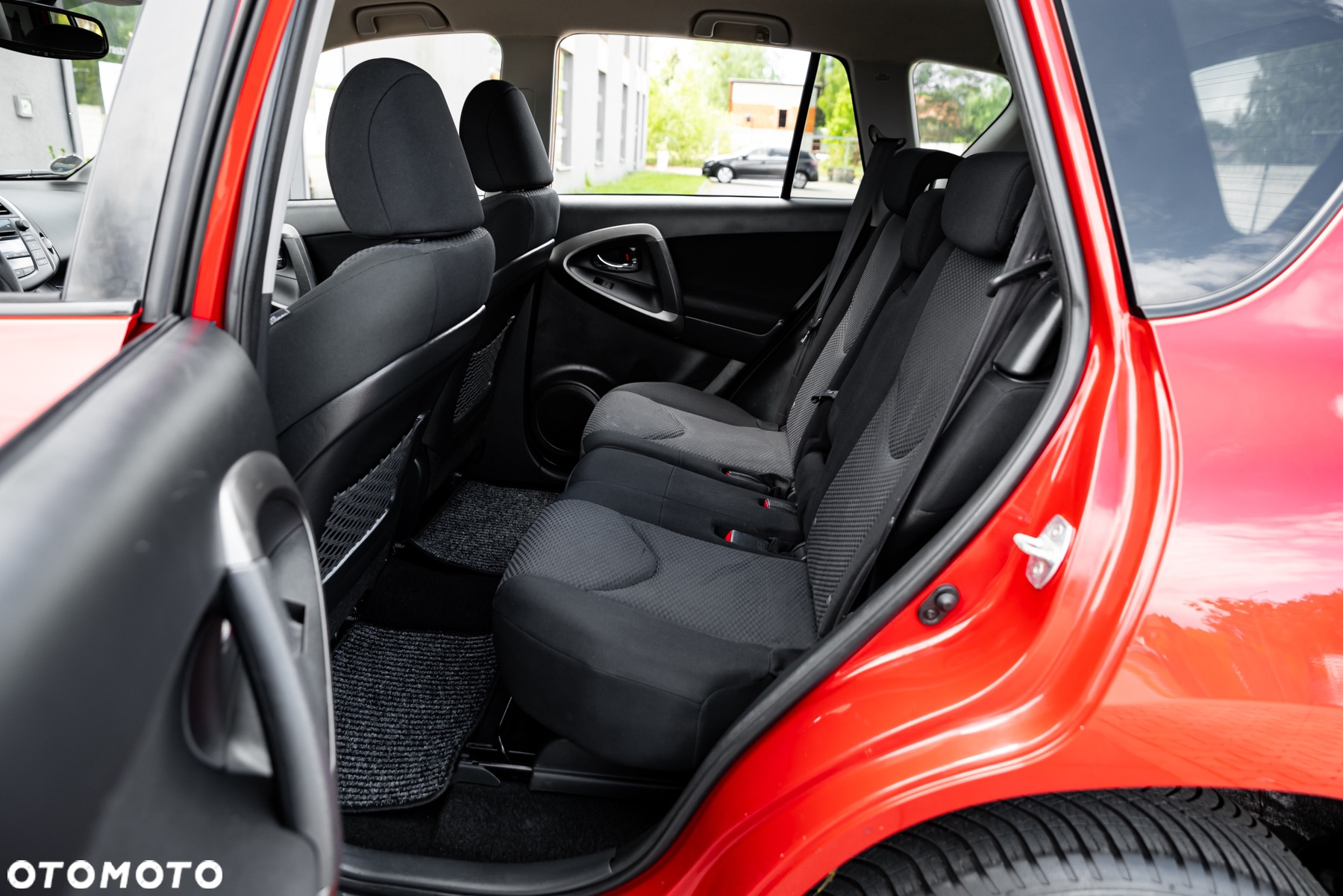 Toyota RAV4 2.0 VVT-i Luna - 6