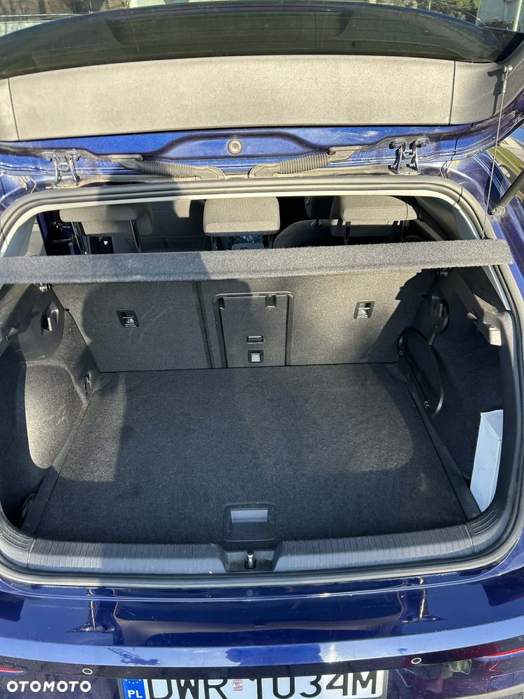 Volkswagen Golf 1.0 TSI Life - 22