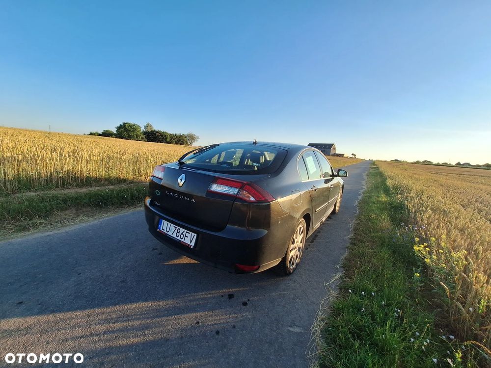 Renault Laguna dCi 110 FAP Limited - 5