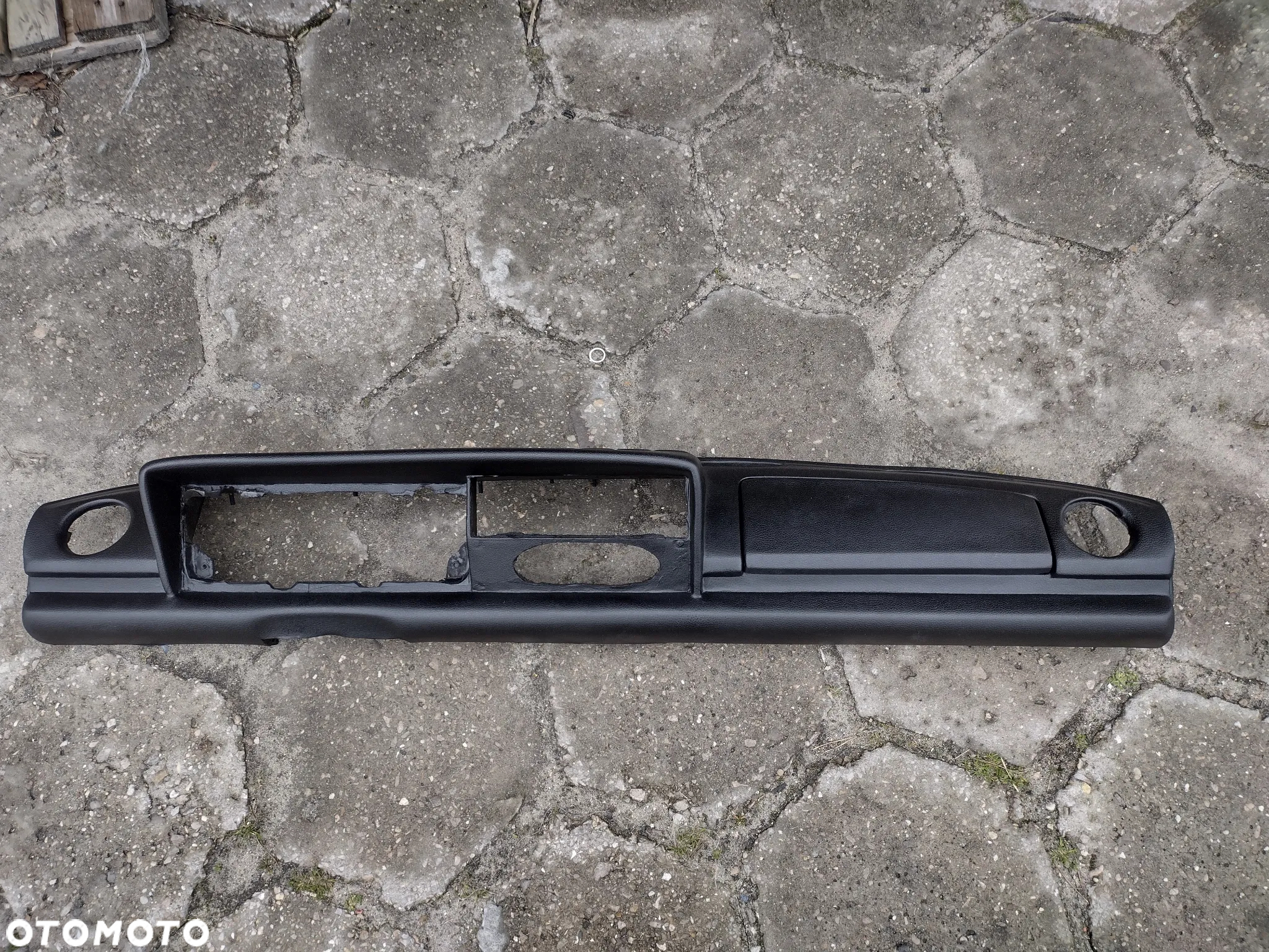 Fiat 125p FSO 1500 deska rozdzielcza konsola kokpit - regeneracja - 2