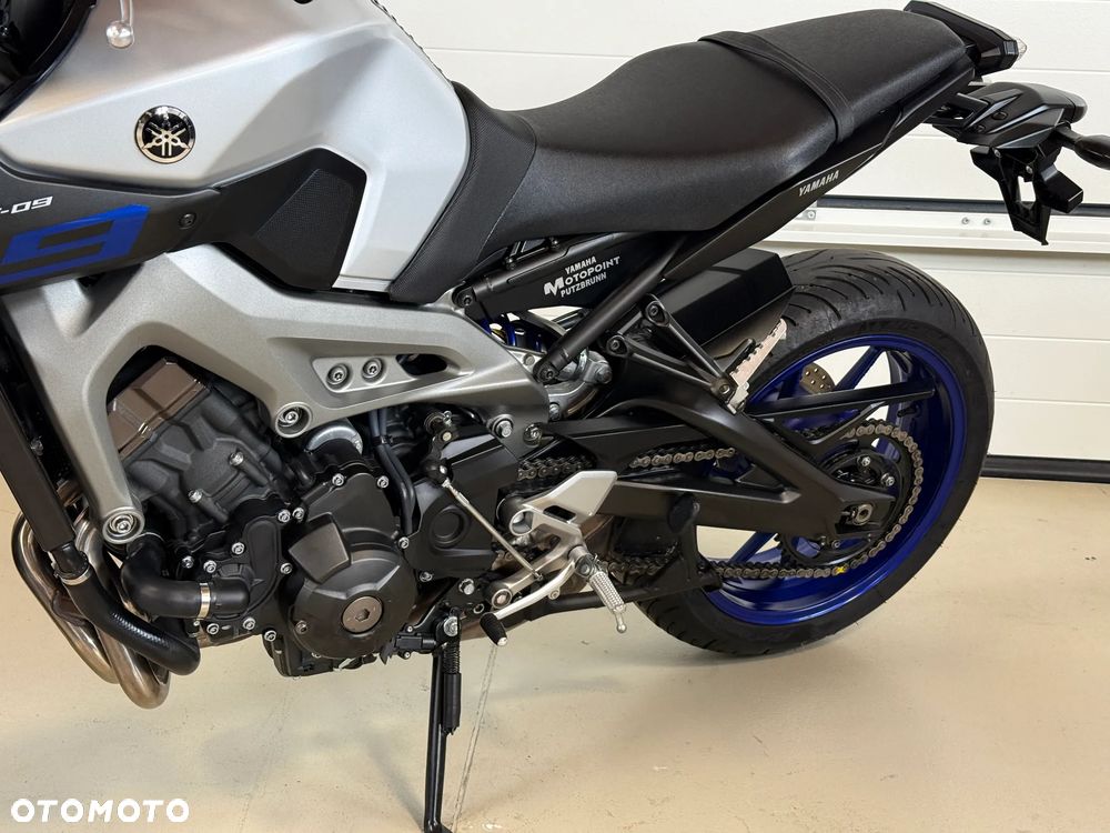 Yamaha MT - 9