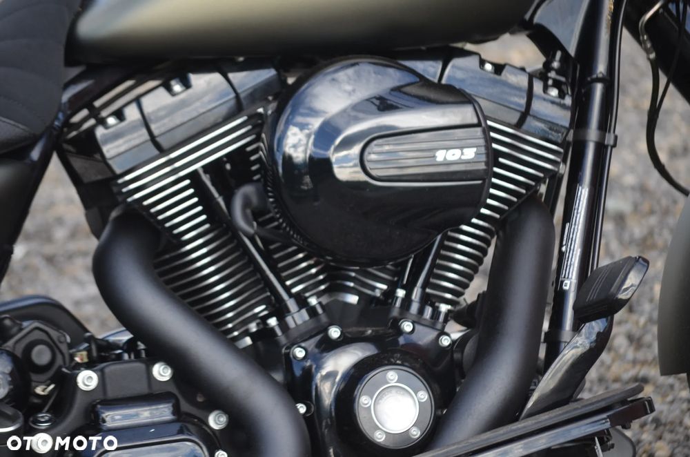 Harley-Davidson FLHXS Special - 4