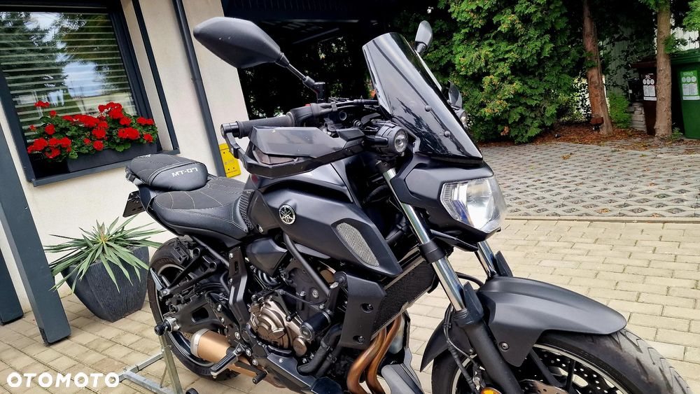 Yamaha MT - 3