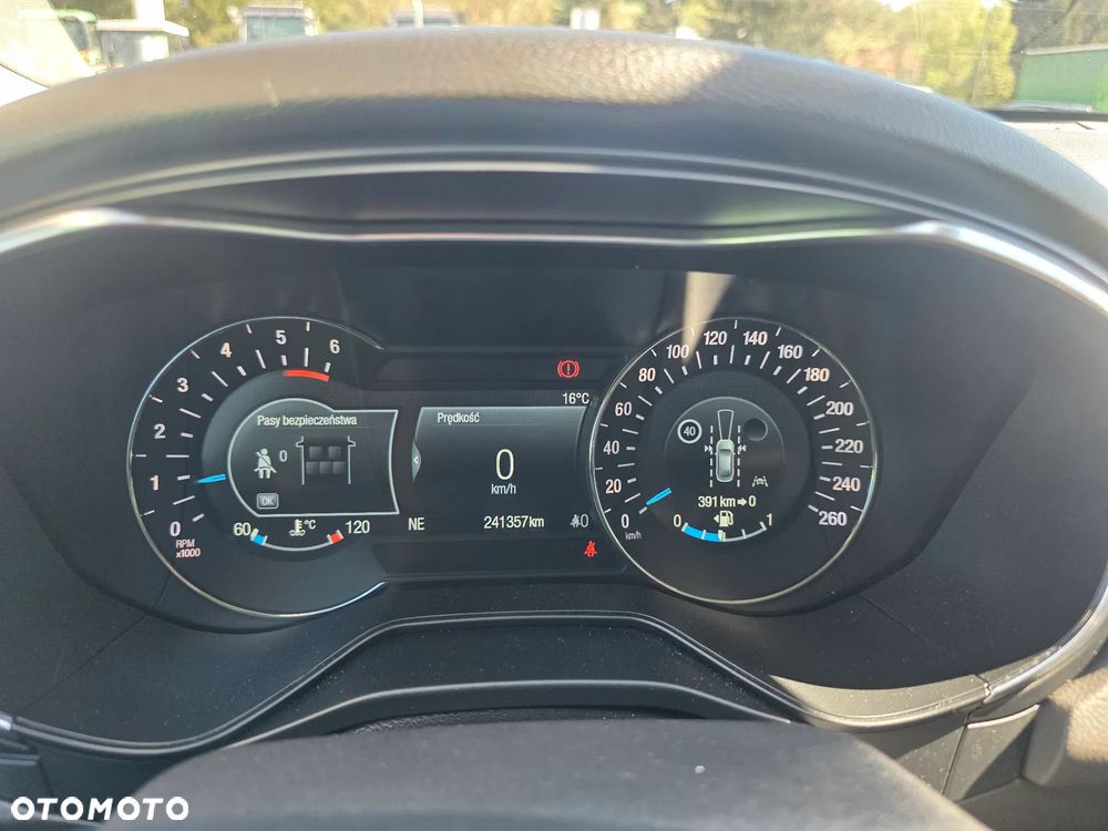 Ford Mondeo 2.0 EcoBlue Titanium - 13