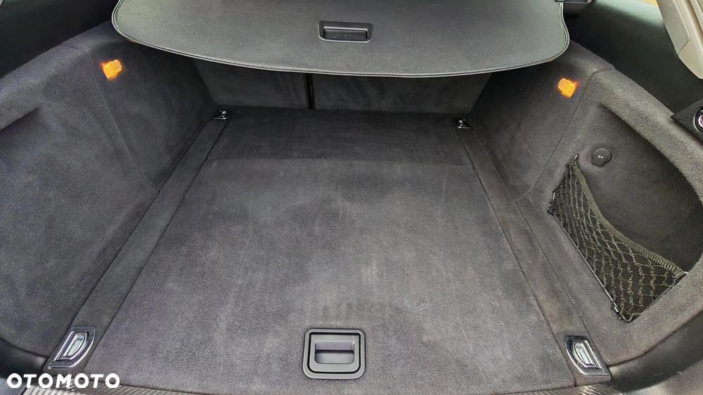Audi A4 Avant 2.0 TDI DPF quattro Ambiente - 37
