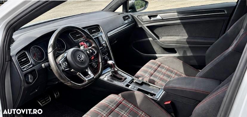 Volkswagen Golf 2.0 TSI BMT 4Mot DSG R - 8
