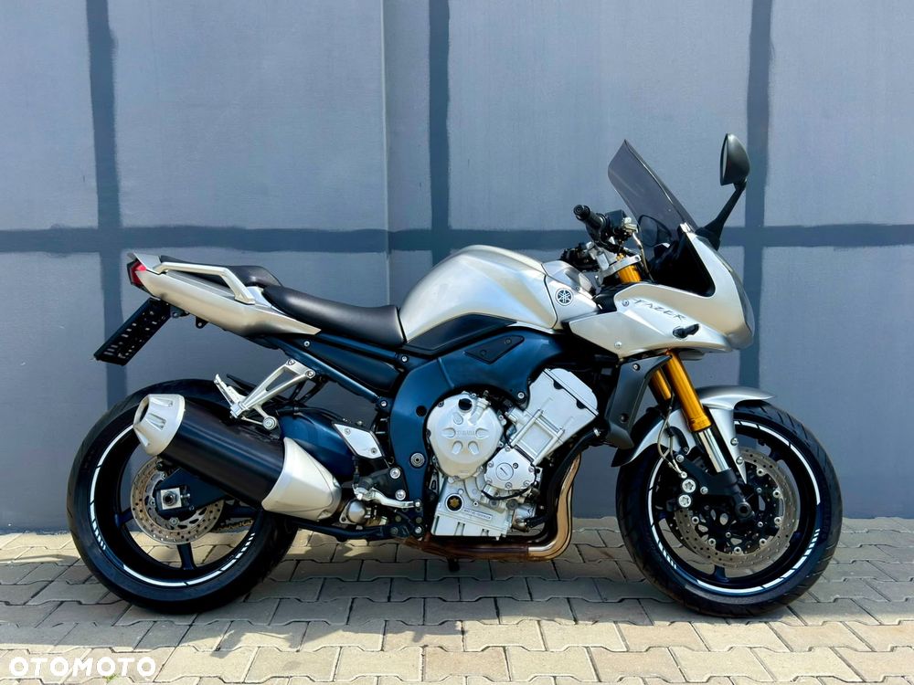 Yamaha FZ - 2