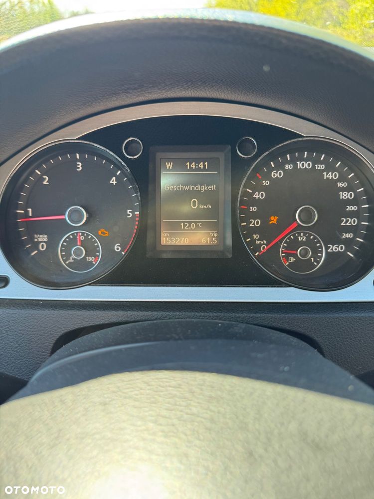Volkswagen Passat 2.0 TDI DPF Comfortline - 8