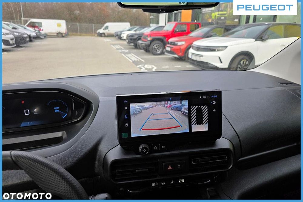 Peugeot Partner Van L2H1 EAT8 1.5 130KM - 19