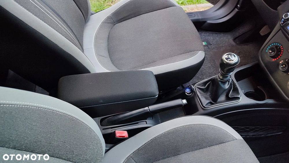Fiat Punto Evo 1.2 8V Lounge - 29