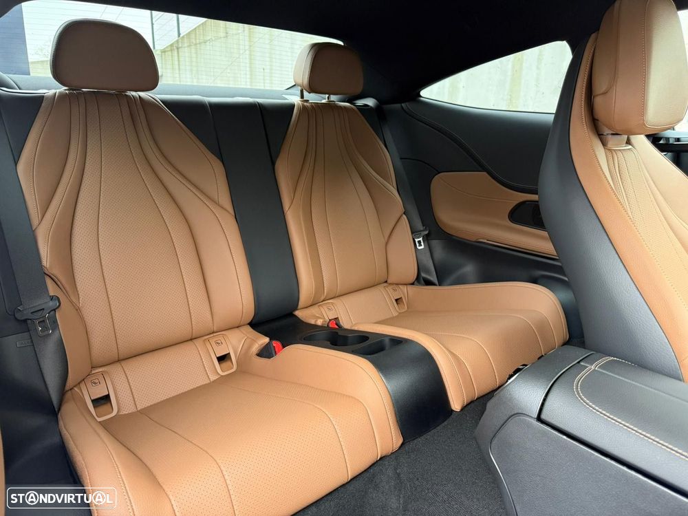 Mercedes-Benz CLE 300 - 18