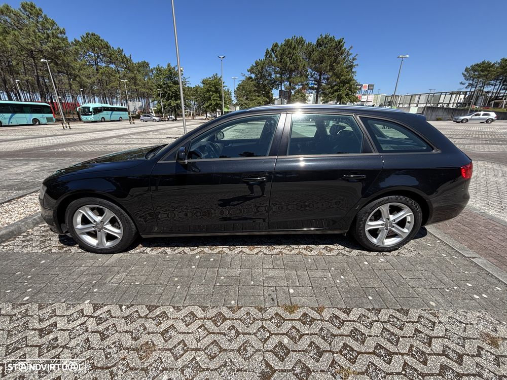 Audi A4 Avant 2.0 TDI Business Line Sport - 40