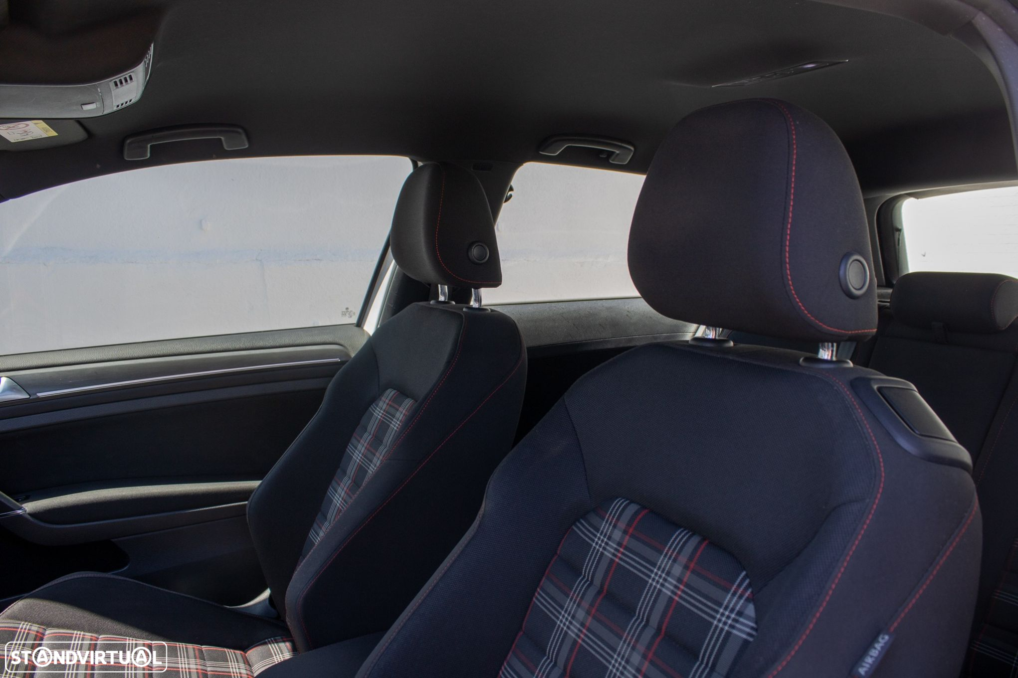 VW Golf GTI (BlueMotion ) DSG - 18